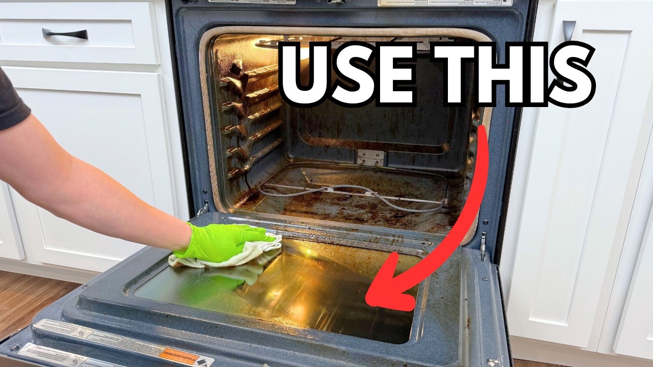 The Best Way To Clean Your Oven Like A Pro!