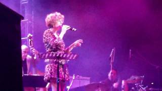 Dos gardenias,Aguas de marzo-Sole Gimenez (live)