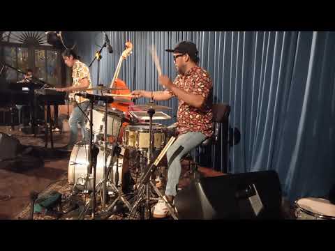 Simponi Yang Indah (cover)