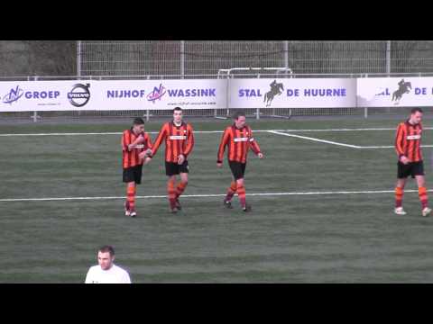 2 goals Hakim Ezafzafi tijdens het oefenduel FC Zutphen tegen SVZW (beelden: SVZWTV)