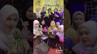 Download lagu Awek tudung mp3