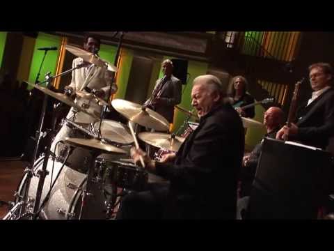 Let the good times roll - The Voyagers feat. Stevie Woods & Charly Antolini