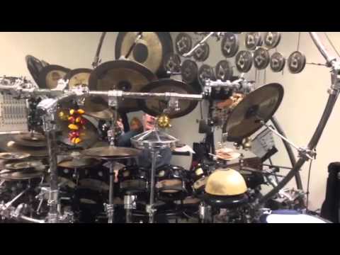Stewart Copeland Plays Terry Bozzio's Drum Kit