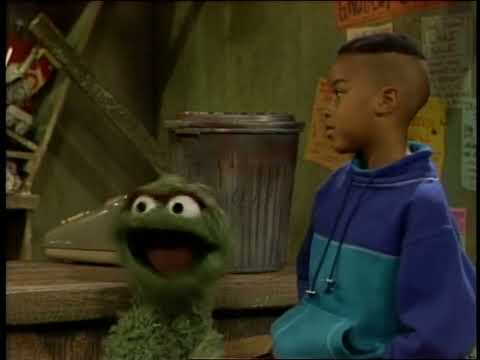 2937 - A Visit to the Grouch Grocery Store 