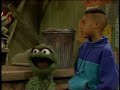 2937 A Visit To The Grouch Grocery Store