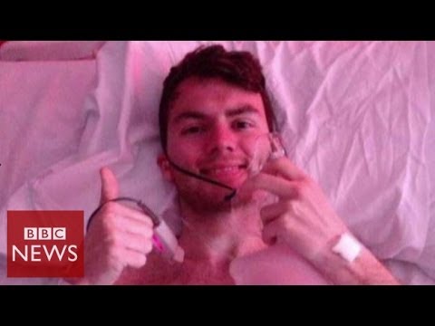 Stephen Sutton: Inspirational cancer fundraiser dies aged 19 - BBC News