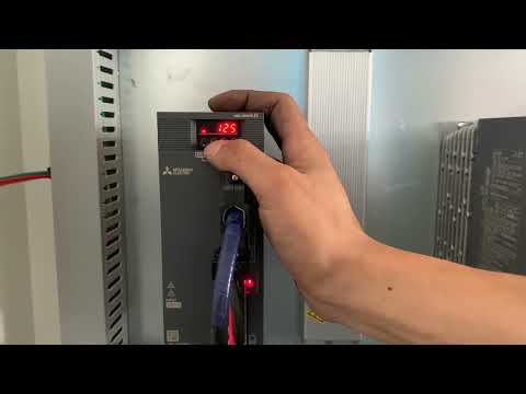 1PZ Servoazionamento Mitsubishi MR-J2S-70A Nuovo Con Scatola