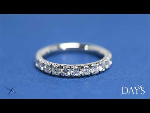 Diamond Wedding Band in Platinum (1ct tw)