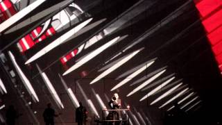 Roger Waters &quot;Waiting For The Worms / Stop&quot; (The Wall Live) @ Bercy, Paris - 30/06/2011 [HD]