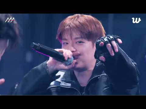 Stray Kids Full Stage at AAA 2025 삐처리 BLEEP + Walkin On Water + Bounce Back + CEREMONY (251206)