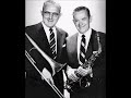 Johnny Amoroso and Lynn Roberts with Tommy Dorsey & Orchestra feat. Jimmy Dorsey – Green Eyes, 1954