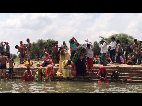 download lagu mp3 mp4 Ramdevra Video, download lagu Ramdevra Video gratis, unduh video klip Ramdevra Video