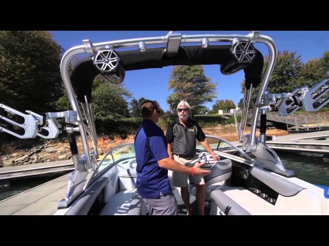 Mastercraft X30: Boating World Magazine Boat Test