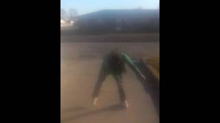 Bet you do it like me-mia and kamia