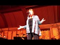 HELEN REDDY - BLUEBIRD - LIVE PERFORMANCE - AT 72 YEARS YOUNG