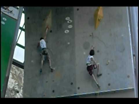 Cédric Lachat vs Adam Ondra - Rock Master 2009