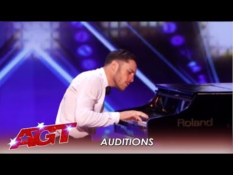 Patrizio Ratto: Italian Pianist (?) SHOCKS America With This Act | America's Got Talent 2019