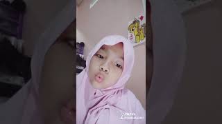 Download lagu Tik Tok ohhi adek berjilbab ungu mp3