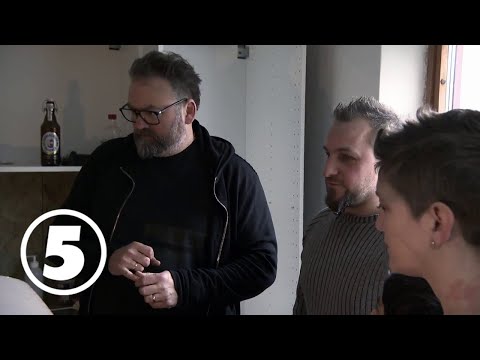 "Varför gör ni ingenting?!" - Adam besöker familj i Rydsgård