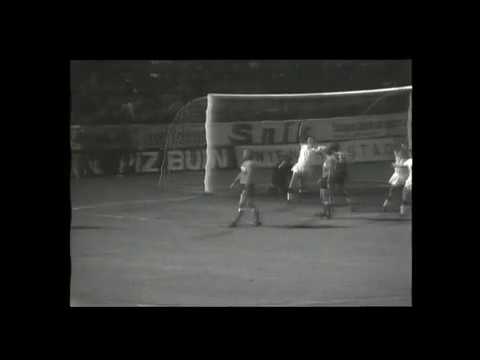 1972 Сваровски-Ваккер - Динамо (Киев) 0:1. Гол Пузача