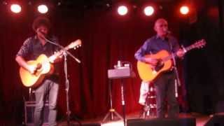 Paul Kelly with Dan Kelly - The Foggy Fields of France