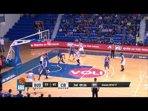 They work together so well! Great play by Željko Šakić and Ante Žižić!