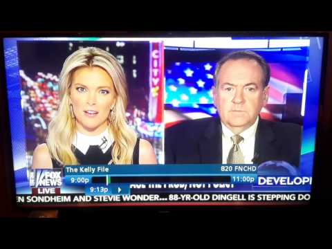 Fox news host Megyn kelly says FUCKabee to mike Huckabee