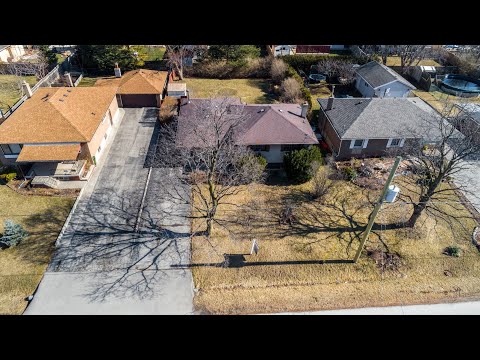 469 Tennyson Drive, Oakville Home for Sale - Real Estate Properties for Sale