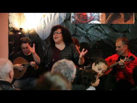 Lena Silva, "Fado Loucura" - "Sou do fado"