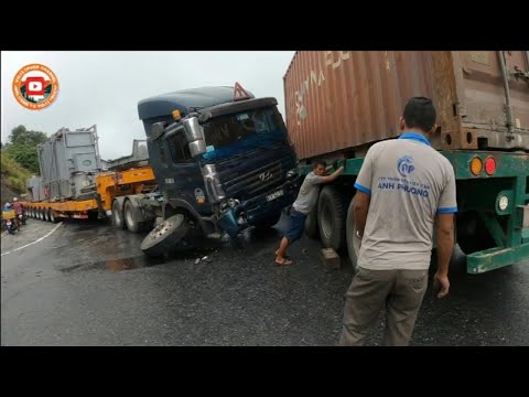 Most Terrifying Truck Driving Moments – Snow Roads, Mountain Slopes & Deadly Turns