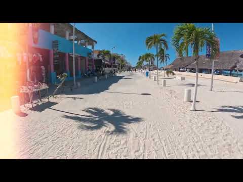 Puerto de Progreso #meridayucatan #vacaciones #travel #mexico #playa 