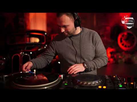 Marco Fehr @ Medival at Home - Automobile Welt Eisenach