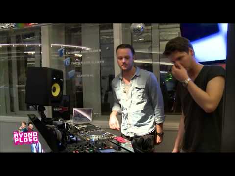 04.DubVision - Rifler w Mark Knight & Koen Groeneveld - Put Your Hands Up (Acappella)