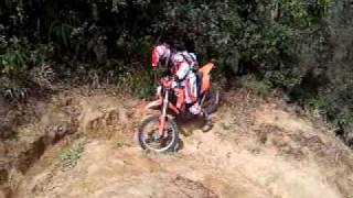 preview picture of video 'enduro KTM subiendo en barro Mototrailxalapa Ismael'