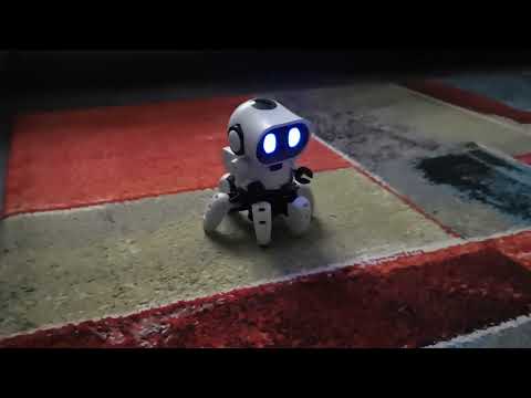 Roboter dreht durch;   Kosmos Chipz - Dein intelligenter Roboter