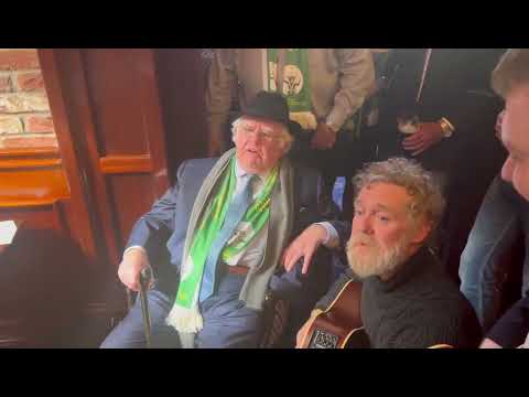 Paddy Reilly - The Fields of Athenry (Funeral of Pete St. John)