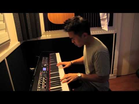 A Beautiful Midnight Piano Solo - Jervy Hou