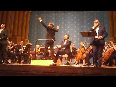 Terzetto dei Pappataci - L'italiana in Algeri - Luigi De Donato (Mustafà) - (at 5'44" a low Bb!!!)