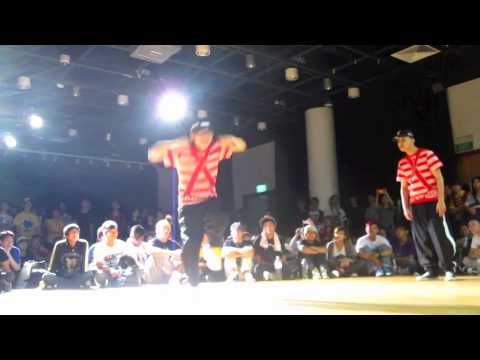 Floor The Love 2011 - Locking - Charles & Machi VS KK & Daniel