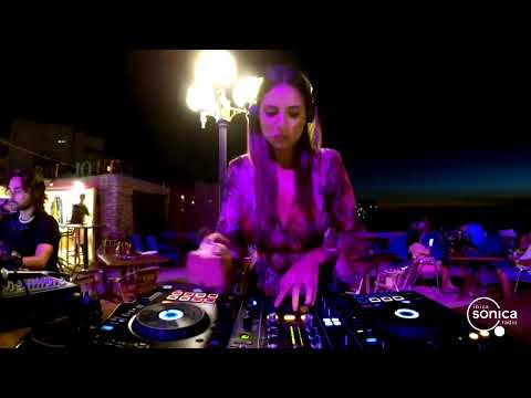 NADIA BOULIF - SONICA SUNSET SESSION AT KUMHARAS IBIZA - 19 AGOSTO 2022