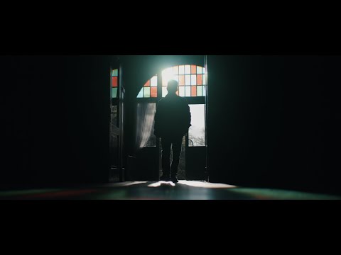 FLOU REGE - Cerneală (Official Video)
