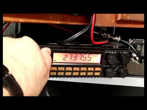 Ranger RCI-2970 HAM Radio. Let's Take A Closer Look.