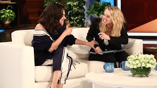 Mila Kunis &amp; Kate McKinnon Play &#39;Speak Out&#39;