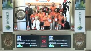 Gongslag startsein Prinses Beatrix Spierfonds collecteweek