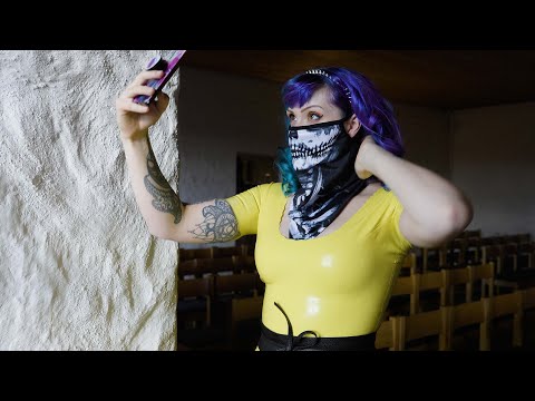 Project L: Part 97 - Häme Castle & latex dress | Behind the scenes of a latex photoshoot