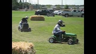 preview picture of video 'Pigeon 2010 Farmers Fest. Lawn Mower Race'