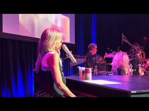 Debbie Gibson - Foolish Beat (Live NYC 7/26/24)