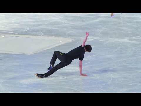 Intimissimi on Ice 2017 - Stephane Lambiel - Warm-up before the show 3