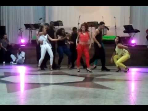 Cia Sheila & Chocolate - Baianinha - Niver Chocolate