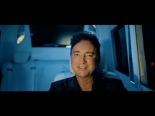 Video zu 'Das Bleibt Unter Uns Cherie' ansehen